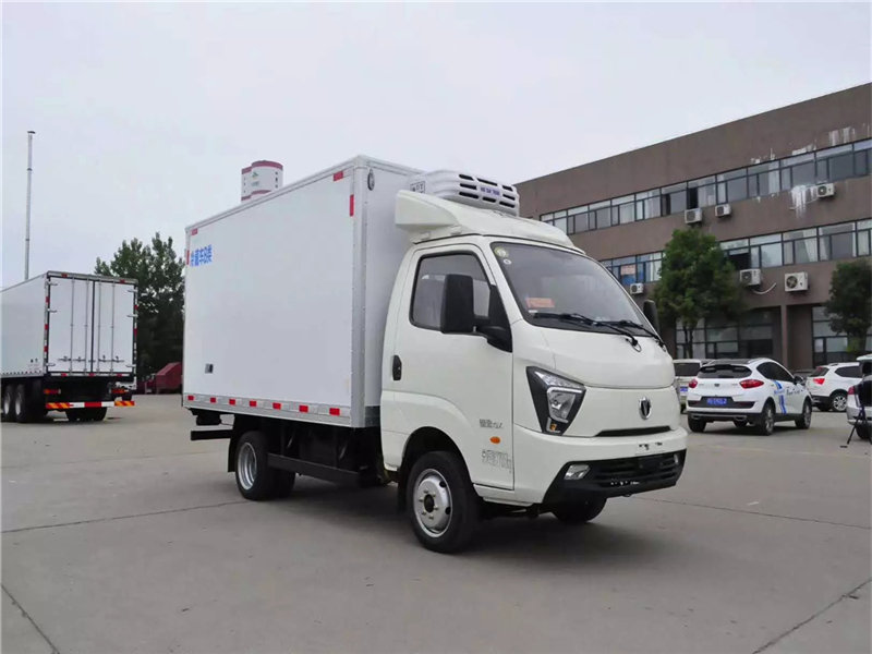 國六飛碟締途冷藏車(chē)3米5