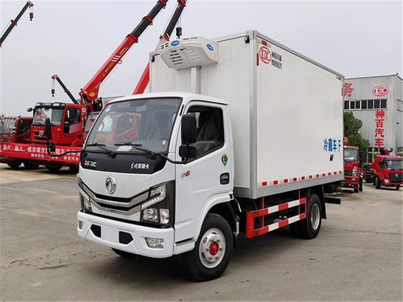 國六東風(fēng)多利卡D6冷藏車(chē)
