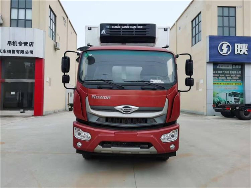 國六福田瑞沃ES5冷藏車(chē)6米8