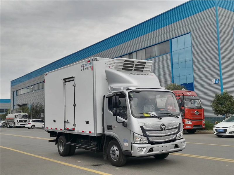 國六福田歐馬可S1寬體冷藏車(chē)156馬力