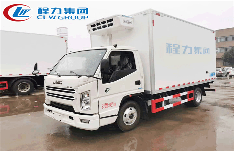 國六江鈴130馬力寬體冷藏車(chē)
