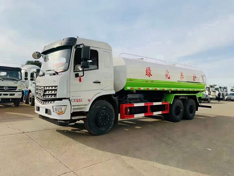 東風(fēng)22噸灑水車(chē)