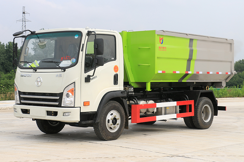 國六大運 藍牌 6方 套臂垃圾車(chē)